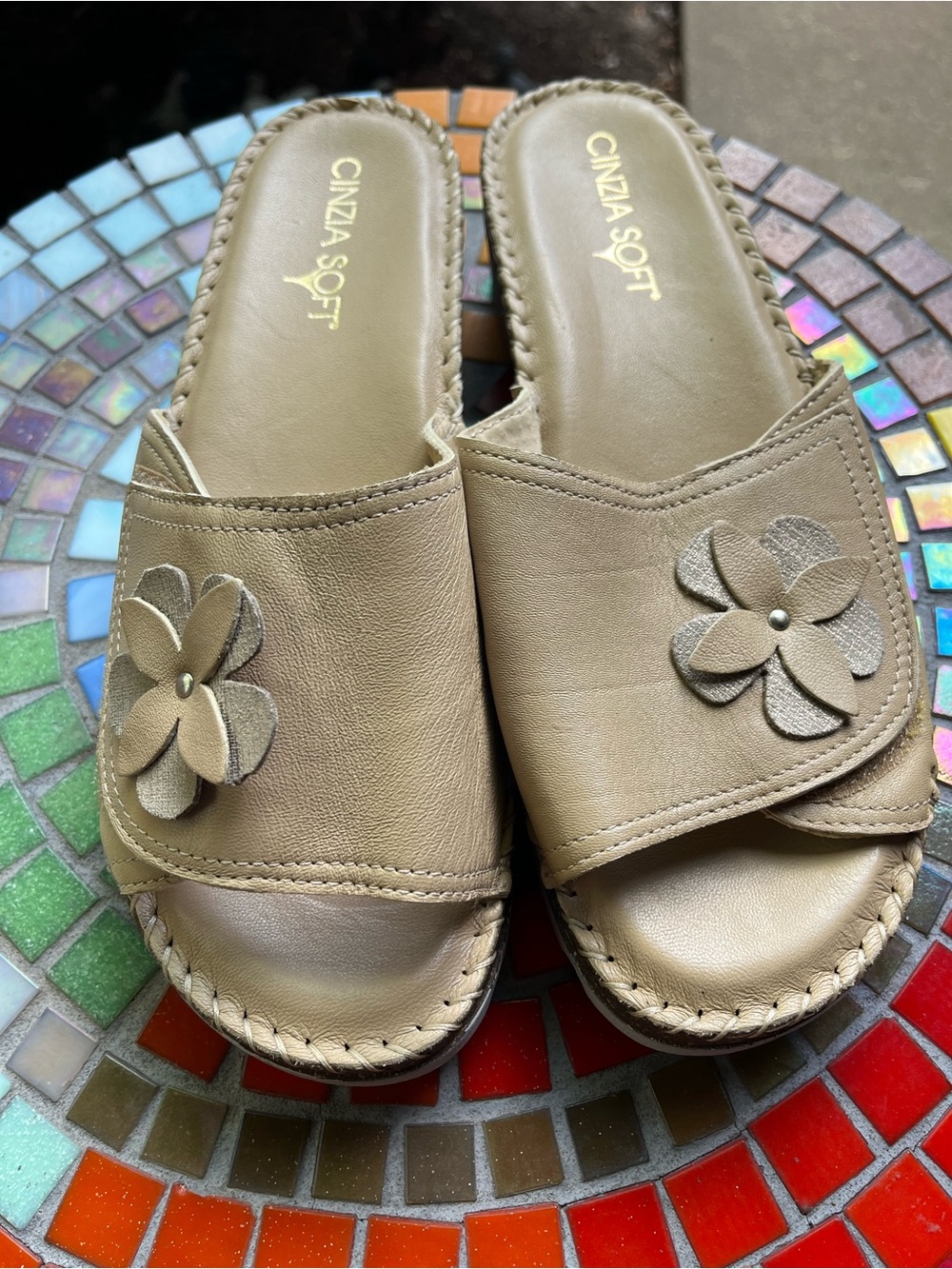 Cinzia Soft Women's Beige Slide Sandals with Floral Accent